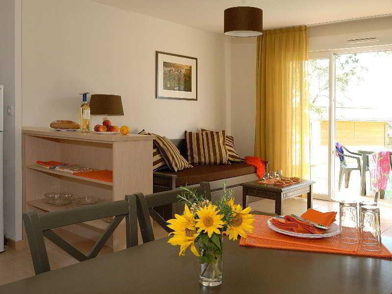 Madame Vacances - Residence Du Golf D'Armagnac Eauze Eksteriør bilde